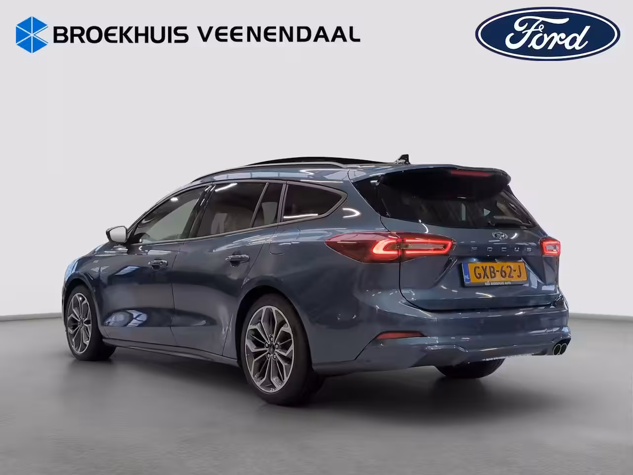 Ford Focus Wagon 1.0 Hybrid ST Line X | Pano | Winter Pack | Adap. Cruise | Matrix LED