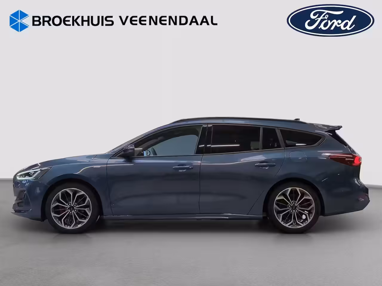 Ford Focus Wagon 1.0 Hybrid ST Line X | Pano | Winter Pack | Adap. Cruise | Matrix LED
