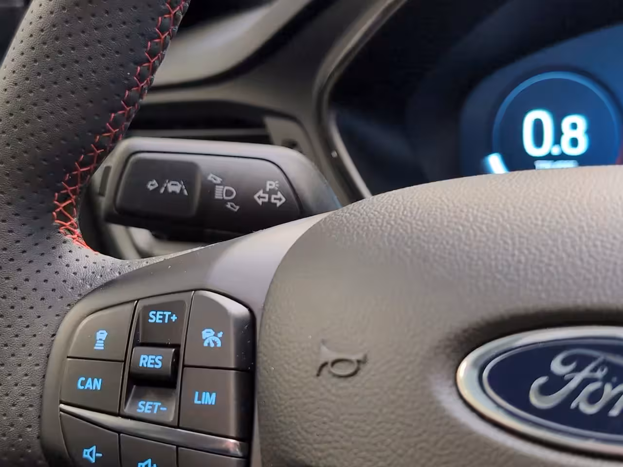 Ford Focus Wagon 1.0 Hybrid ST Line X | Pano | Winter Pack | Adap. Cruise | Matrix LED