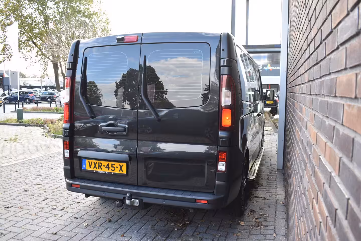 Nissan Primastar 2.0 dCi 170pk D.C L2H1 N-Connecta