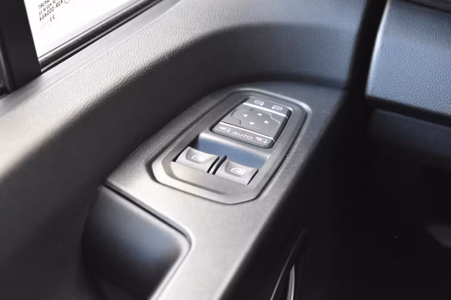 Nissan Primastar 2.0 dCi 170pk D.C L2H1 N-Connecta