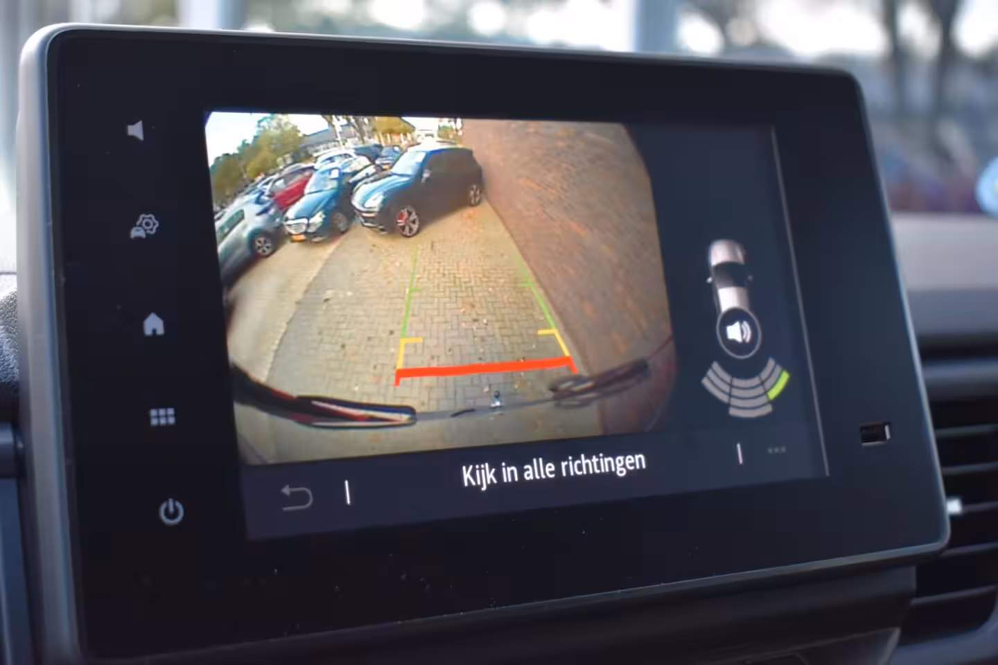 Nissan Primastar 2.0 dCi 170pk D.C L2H1 N-Connecta