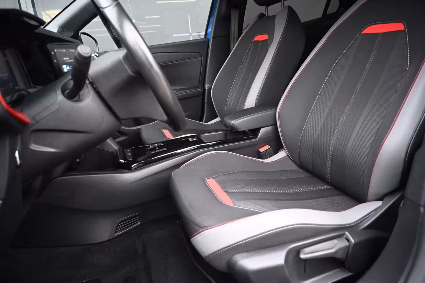 Opel Mokka-e GS Line 50-kWh 3-Fase 100%SOH | Navigatie | Achteruitrijcamera | Climate Control |