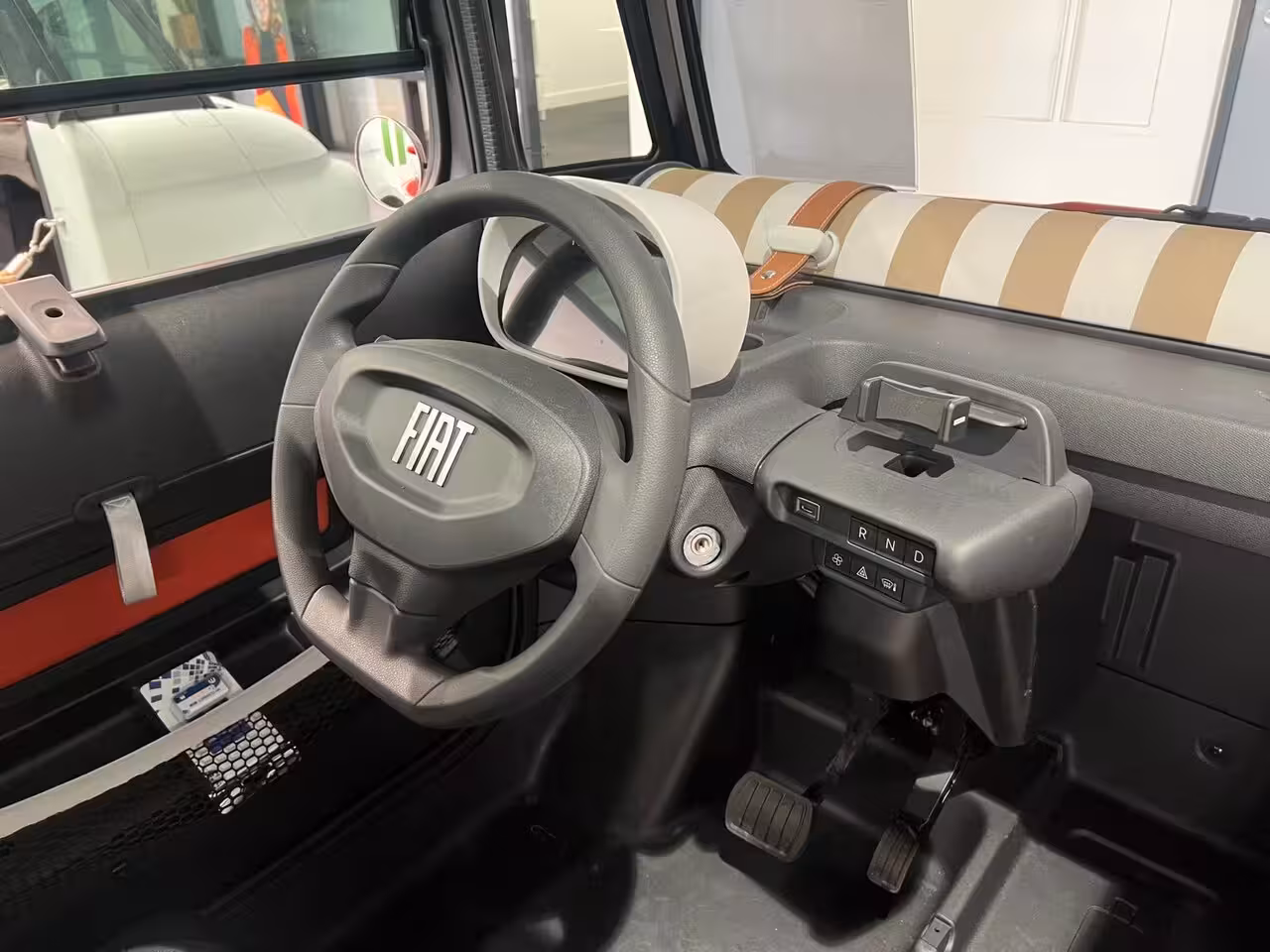 Fiat Topolino Brommobiel Corallo | LED achterlichten | LED koplampen | Panoramadak
