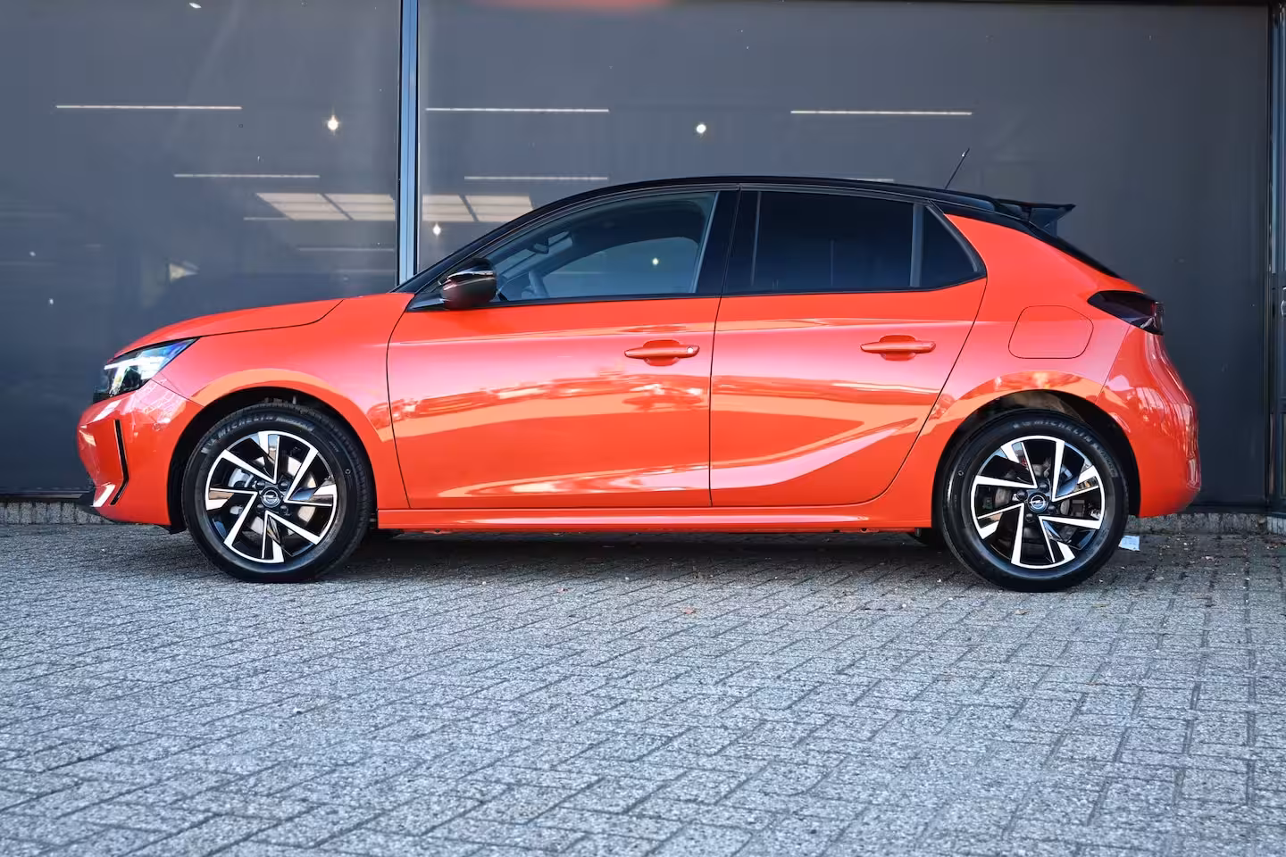 Opel Corsa 1.2 Turbo Hybrid Yes 110pk Demo-Deal | Navigatie By App | Achteruitrijcamera | Dodehoekdet