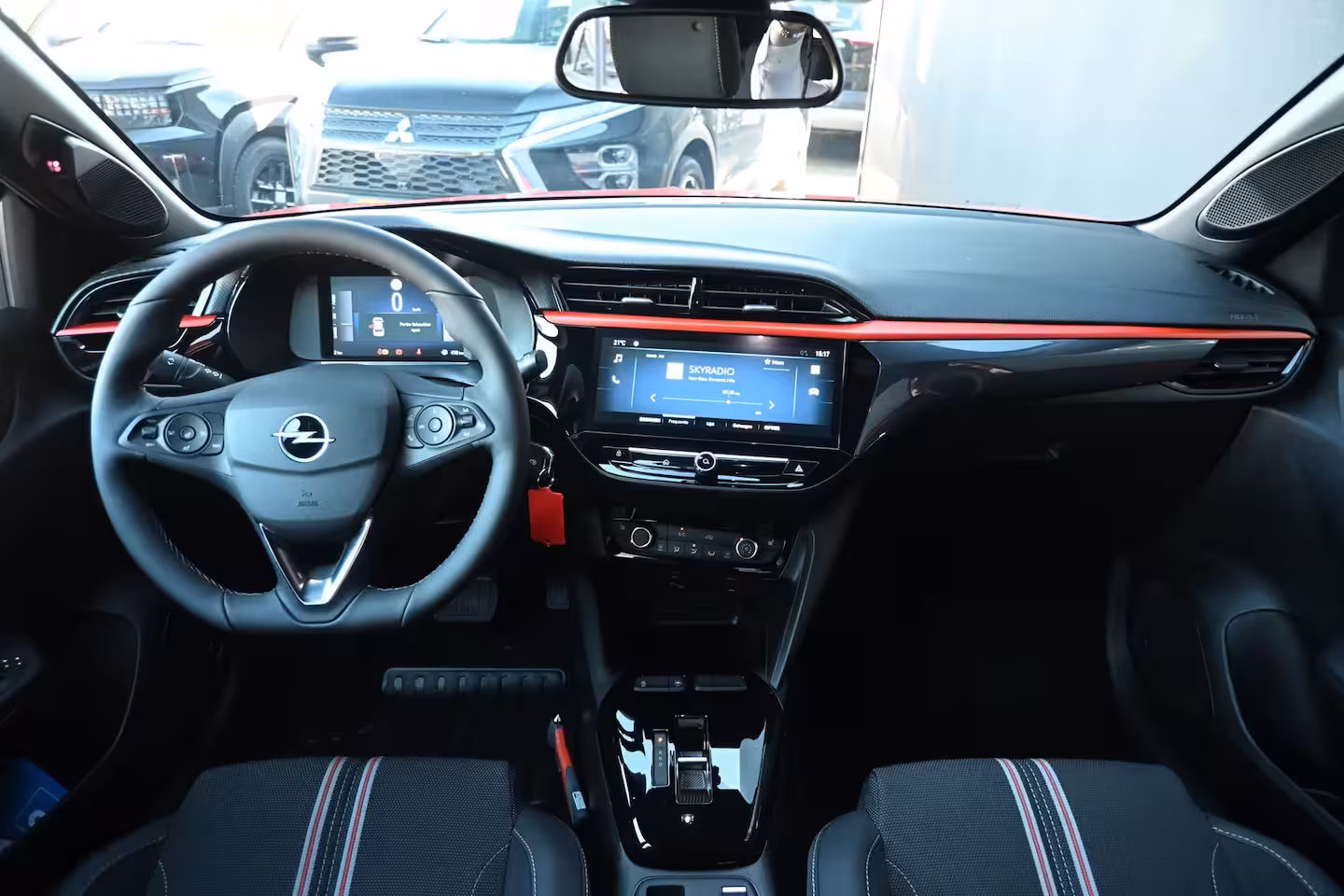 Opel Corsa 1.2 Turbo Hybrid Yes 110pk Demo-Deal | Navigatie By App | Achteruitrijcamera | Dodehoekdet