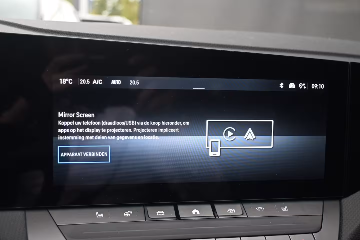 Opel Astra Electric 58 kWh Ultimate DEMO-DEAL Tot 8 Jaar Garantie | Schuif/-Kanteldak | Massagestoelen | Adapt