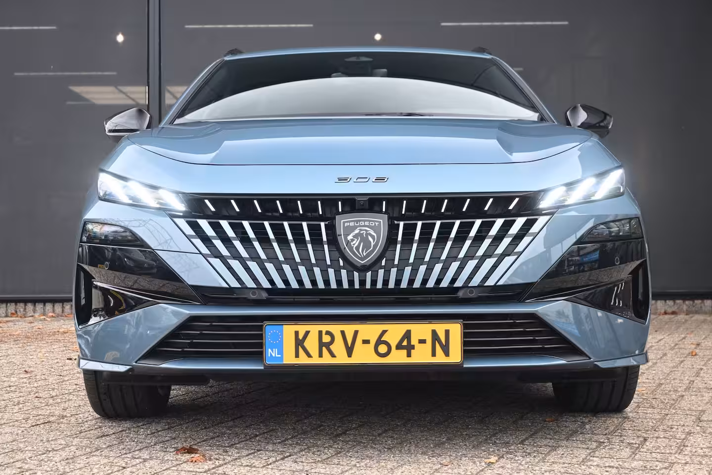 Peugeot e-308 SW GT 58 kWh DEMO-DEAL Tot 8 Jaar Garantie | Alcantara | 360 Camera | Navigatie | Elektr. Ach
