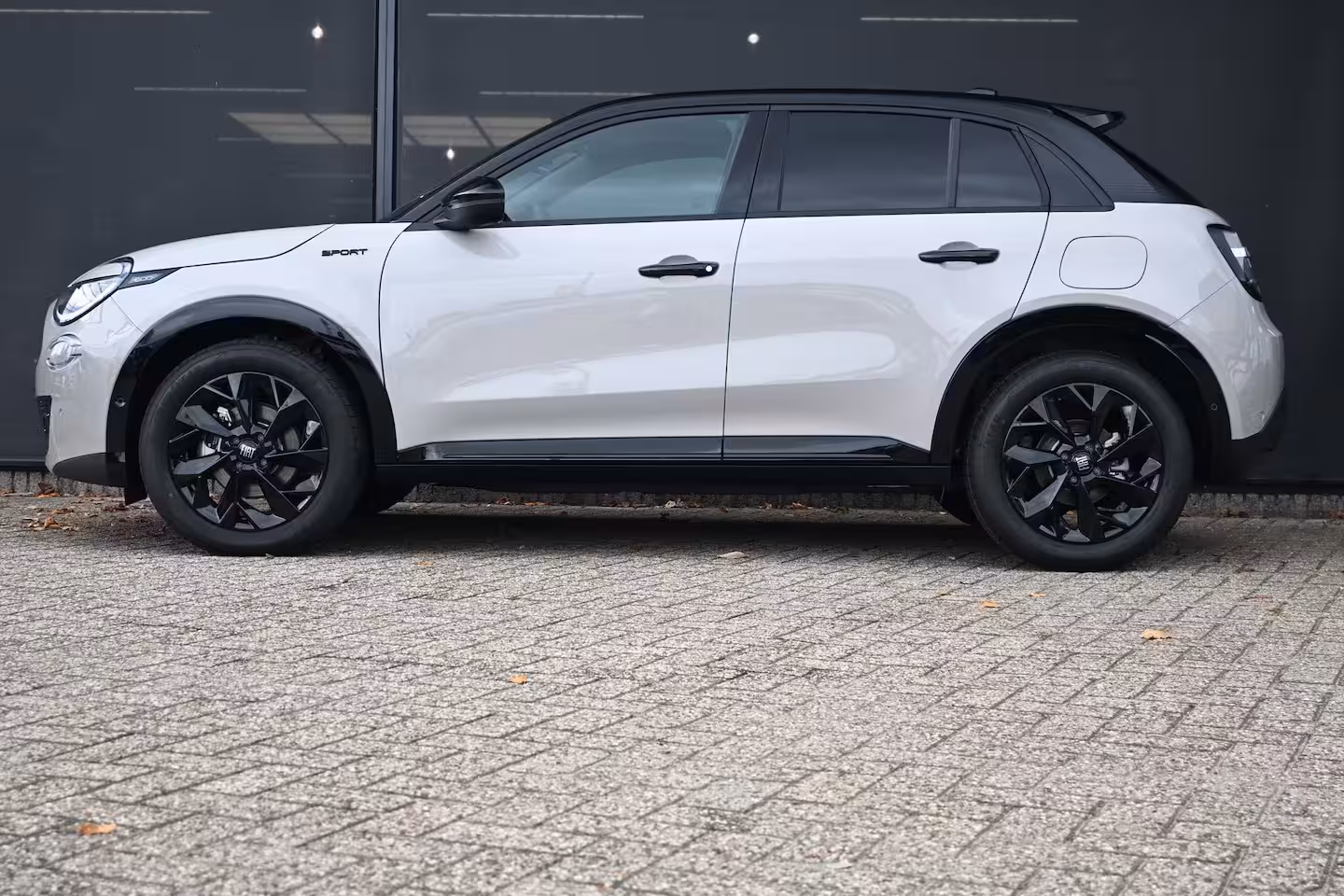 Fiat 600e Sport 54 kWh DEMO-DEAL Tot 8 Jaar Garantie