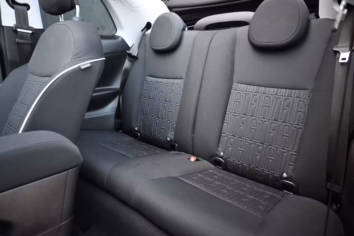 Fiat 500 C Icon 42 kWh 96, 47%SOH | Navi by App | Stoel verwarming | Cruise Control |Achteruitrijcame