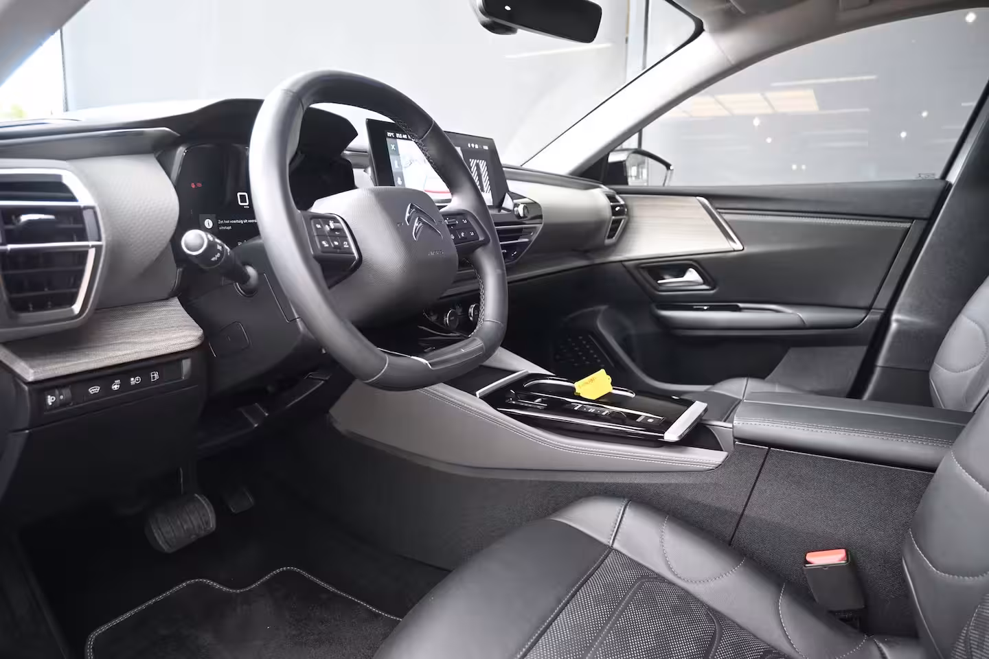 Citroën C5 X 1.6 Plug-in Hybrid 180 Plus | Navigatie | Vol-Leder | Elektr. Stoelen met massage functie