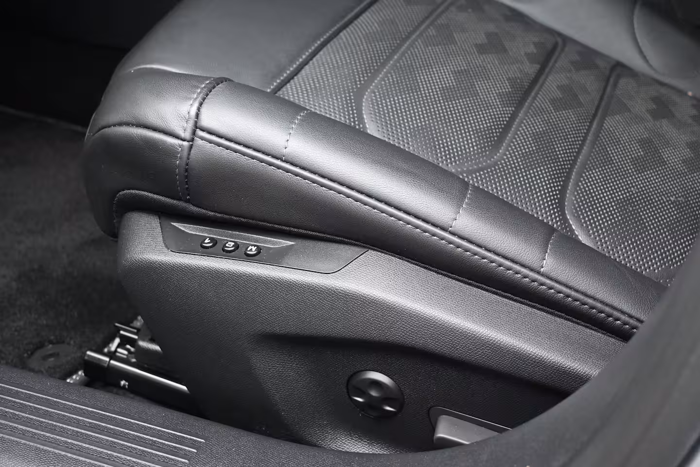 Citroën C5 X 1.6 Plug-in Hybrid 180 Plus | Navigatie | Vol-Leder | Elektr. Stoelen met massage functie