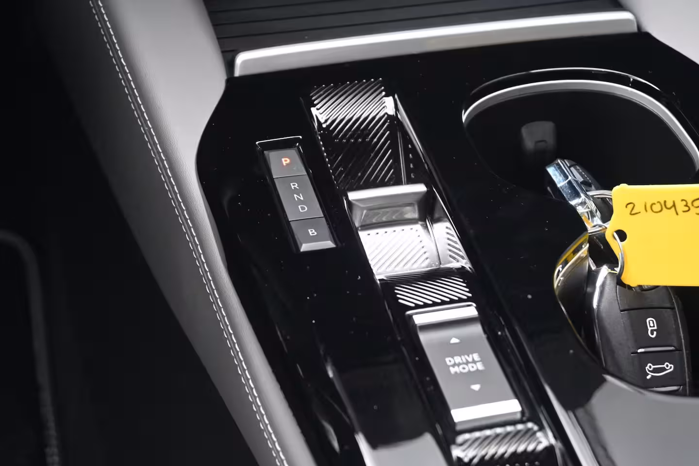 Citroën C5 X 1.6 Plug-in Hybrid 180 Plus | Navigatie | Vol-Leder | Elektr. Stoelen met massage functie