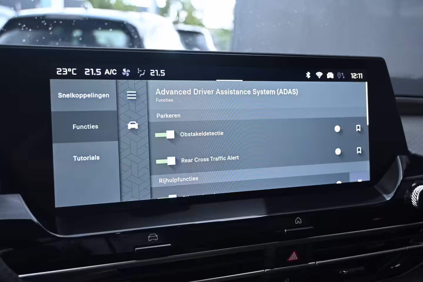 Citroën C5 X 1.6 Plug-in Hybrid 180 Plus | Navigatie | Vol-Leder | Elektr. Stoelen met massage functie