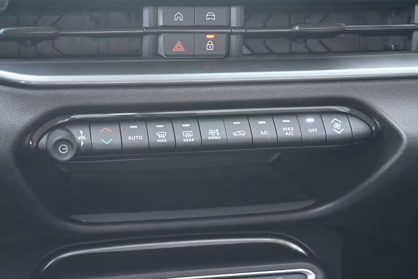 Fiat 600 1.2 Hybrid ICON 145pk VOORRAAD-ACTIE | 8 Jaar Fabrieksgarantie | Carplay | Parkeersensoren