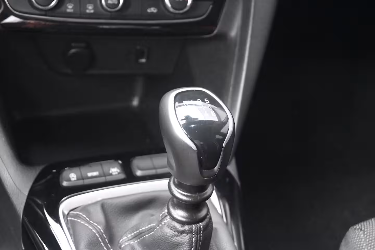Opel Corsa 1.2 Turbo 100pk GS-line | Cruise Control | Navigatie | Airco | Achteruitrijcamera | Apple