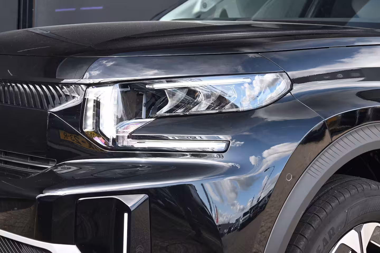 Citroën Ë-C3 Aircross Max 113pk Extended Range 54 kWh | Achteruitrijcamera | Apple Carplay/Android Auto|telefoon
