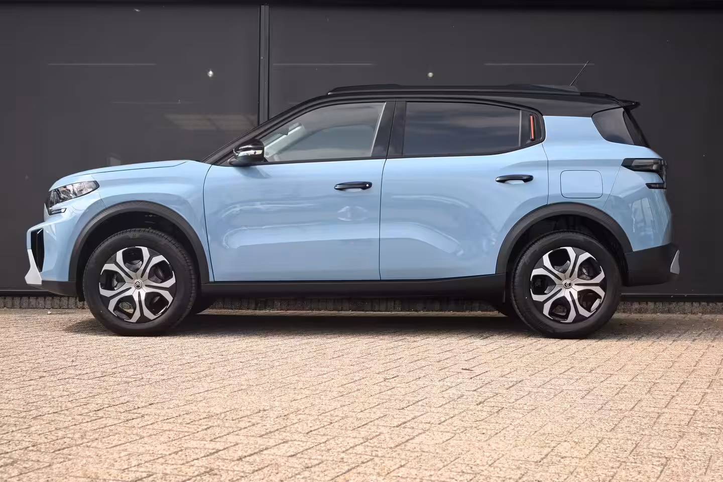 Citroën C3 Aircross 1.2 Hybrid 145pk Plus DEMO-DEAL Tot 8 Jaar Garantie | Navigatie by App | Achteruitrijcamer