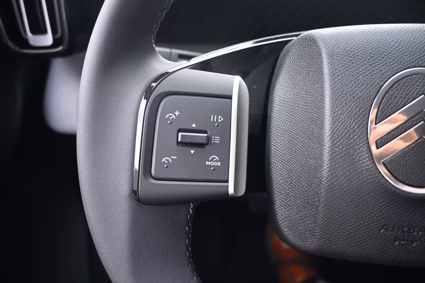 Citroën C3 Aircross 1.2 Hybrid 145pk Plus DEMO-DEAL Tot 8 Jaar Garantie | Navigatie by App | Achteruitrijcamer
