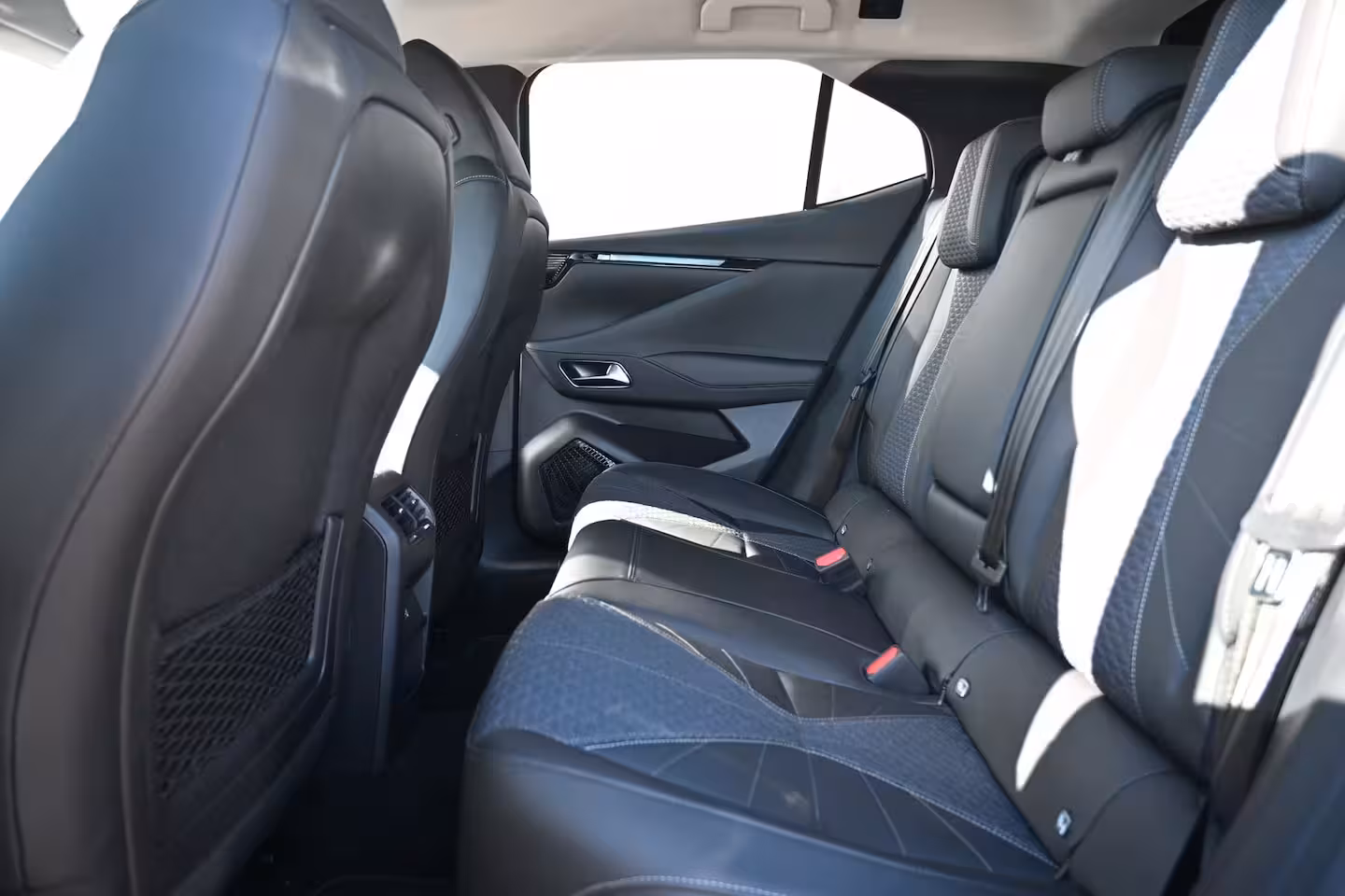 DS No 4 N°4 E-Tense Ligne Business Tot 8 Jaar Garantie | Navigatie | Warmtepomp | Climate Control