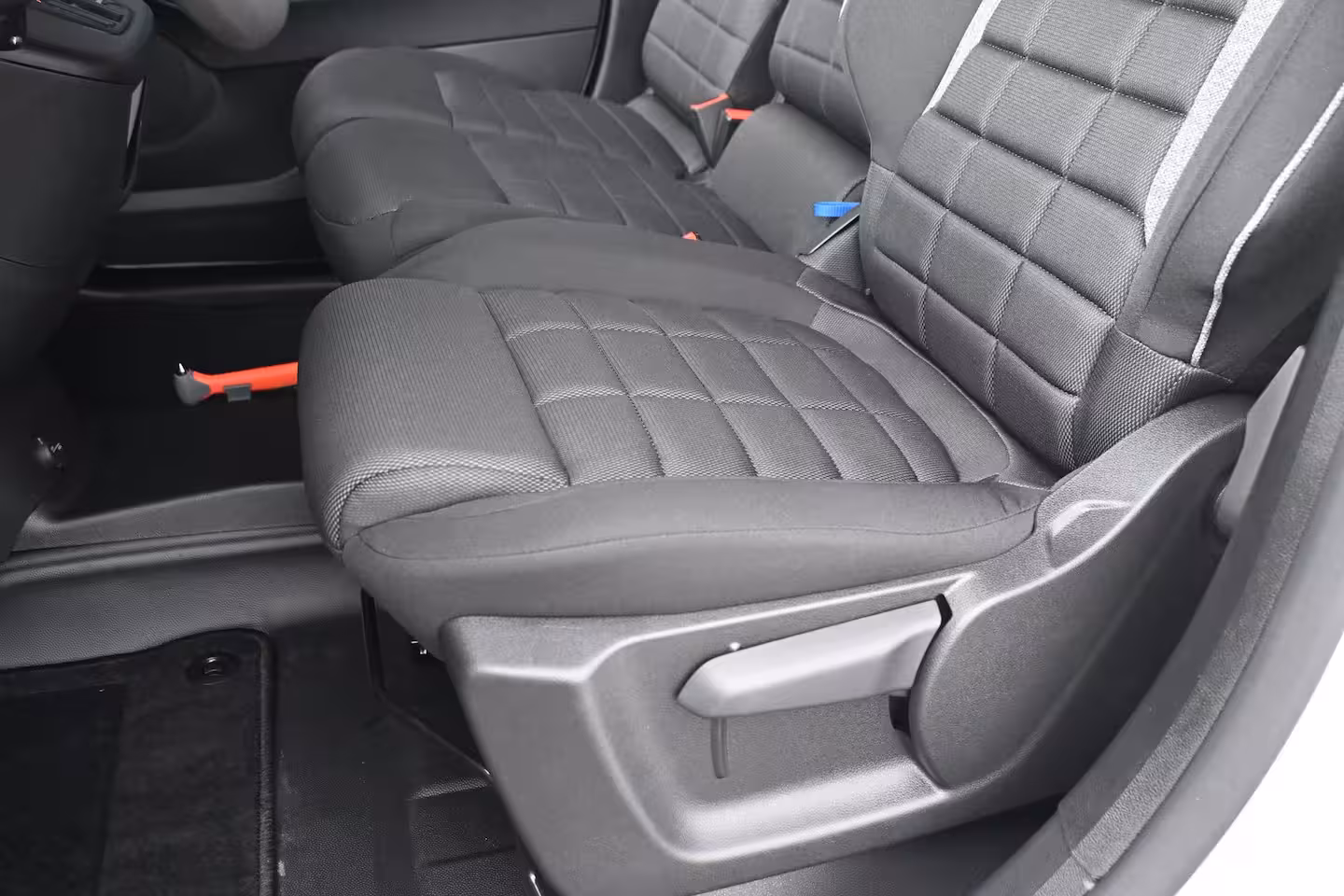 Citroën ë-Berlingo 136 L2 50 kWh DEMO-DEAL Tot 8 Jaar Garantie | Navigatie | Achteruitrijcamera | Dodehoek-De