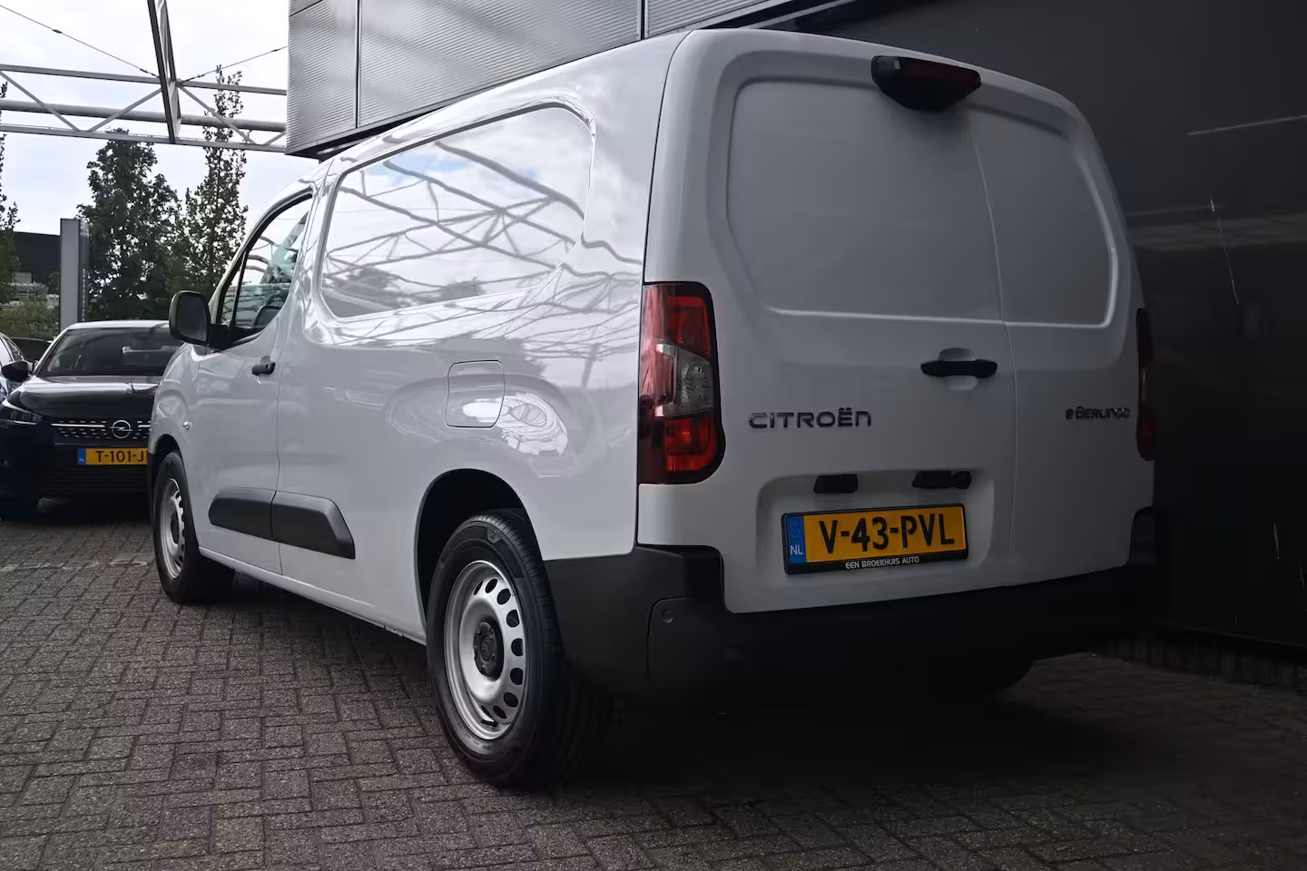 Citroën ë-Berlingo 136 L2 50 kWh DEMO-DEAL Tot 8 Jaar Garantie | Navigatie | Achteruitrijcamera | Dodehoek-De