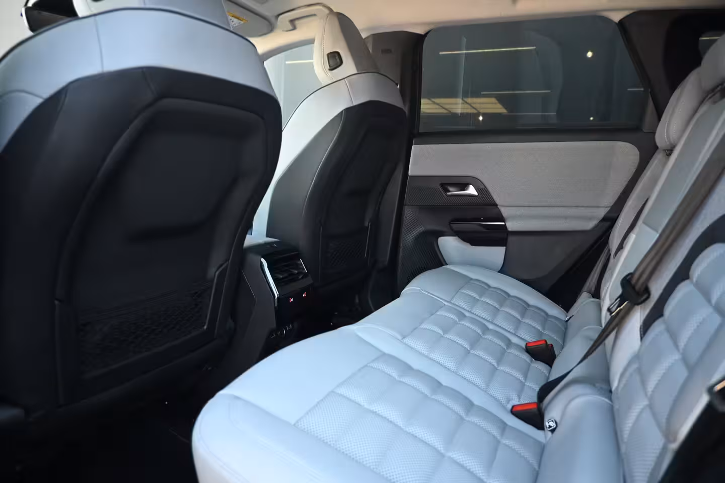 Citroën C5 Aircross 1.2 Hybrid 145 Max DEMO-DEAL Tot 8 Jaar Garantie | Leder | Elektr. Stoelen | Stoel/Stuurve