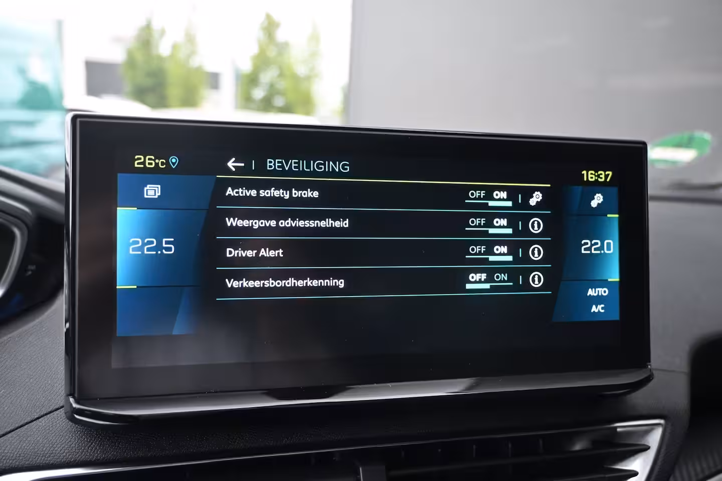 Peugeot 3008 1.6 HYbrid 225 Allure | Navigatie | Achteruitrijcamera | Dodehoek-Detectie | Dealeronderho