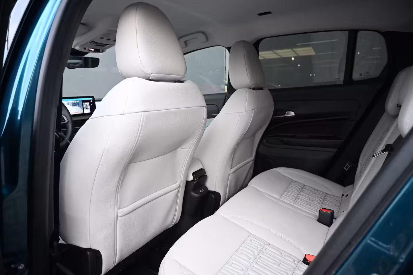 Fiat 600 1.2 Hybrid La Prima 110pk | Vol-Leder | Massage | Elektr. Stoelen | Adaptive Cruise | Elek