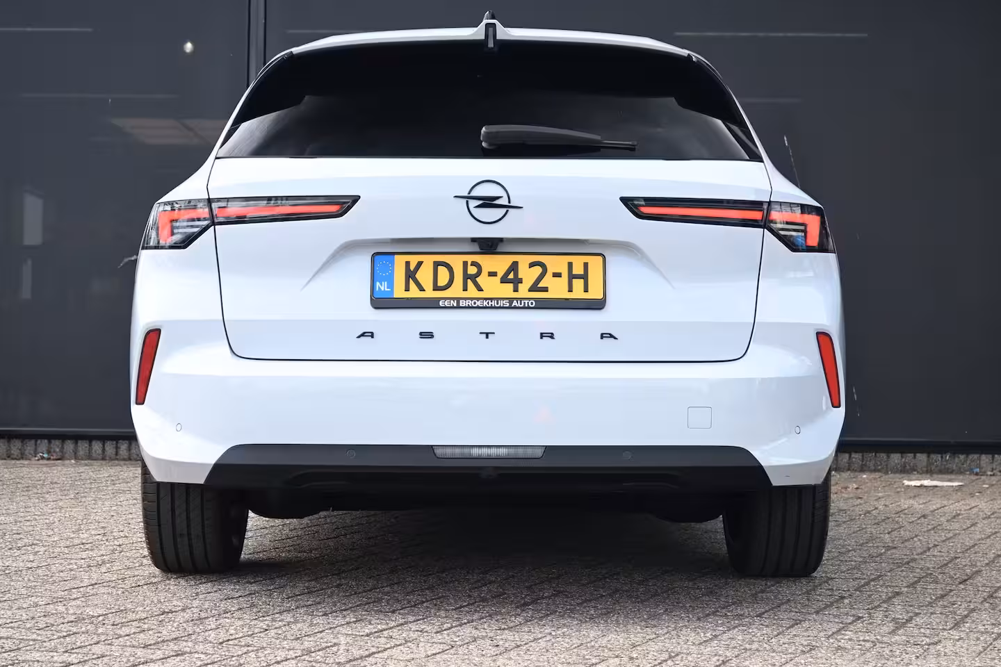 Opel Astra Electric 58 kWh Business Edition Tot 8 Jaar Garantie | Adaptive Cruise | Elektr. Comfortstoelen | S