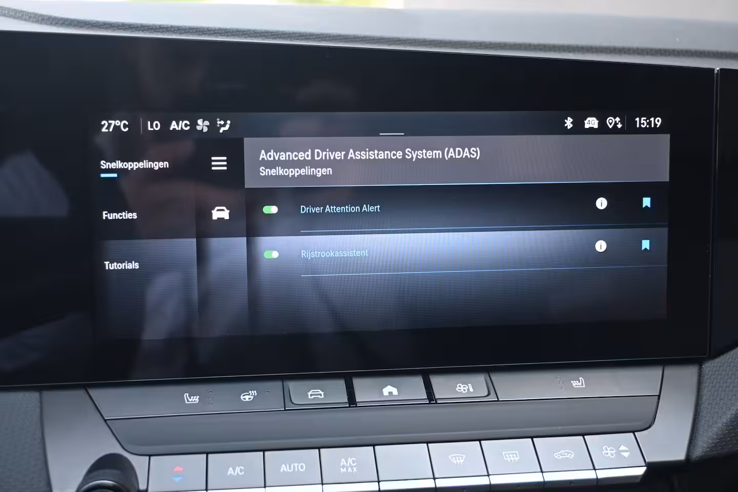 Opel Astra Electric 58 kWh Business Edition Tot 8 Jaar Garantie | Adaptive Cruise | Elektr. Comfortstoelen | S