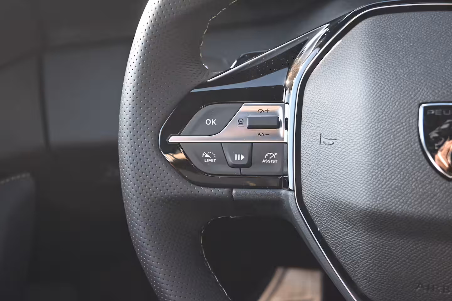 Peugeot 308 SW 1.2 Hybrid 145 e-DCS6 GT Tot 8 Jaar Garantie | 360 Camera | Adaptive Cruise | Dodehoek-Det