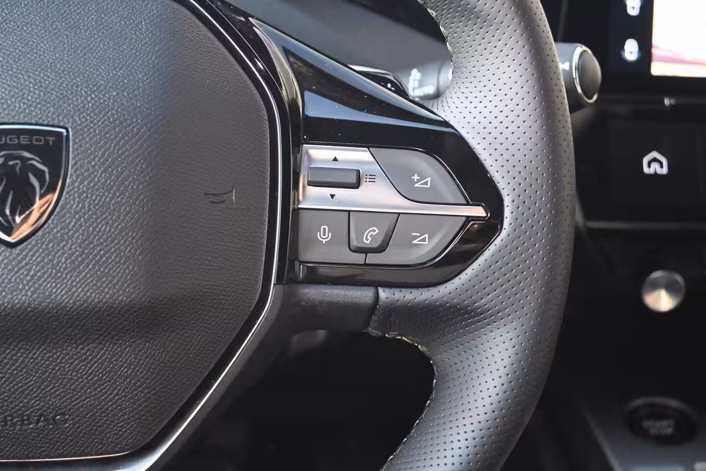 Peugeot 308 SW 1.2 Hybrid 145 e-DCS6 GT Tot 8 Jaar Garantie | 360 Camera | Adaptive Cruise | Dodehoek-Det