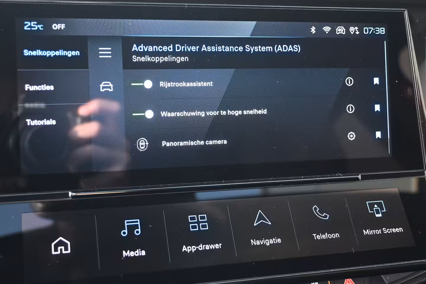 Peugeot 308 SW 1.2 Hybrid 145 e-DCS6 GT Tot 8 Jaar Garantie | 360 Camera | Adaptive Cruise | Dodehoek-Det