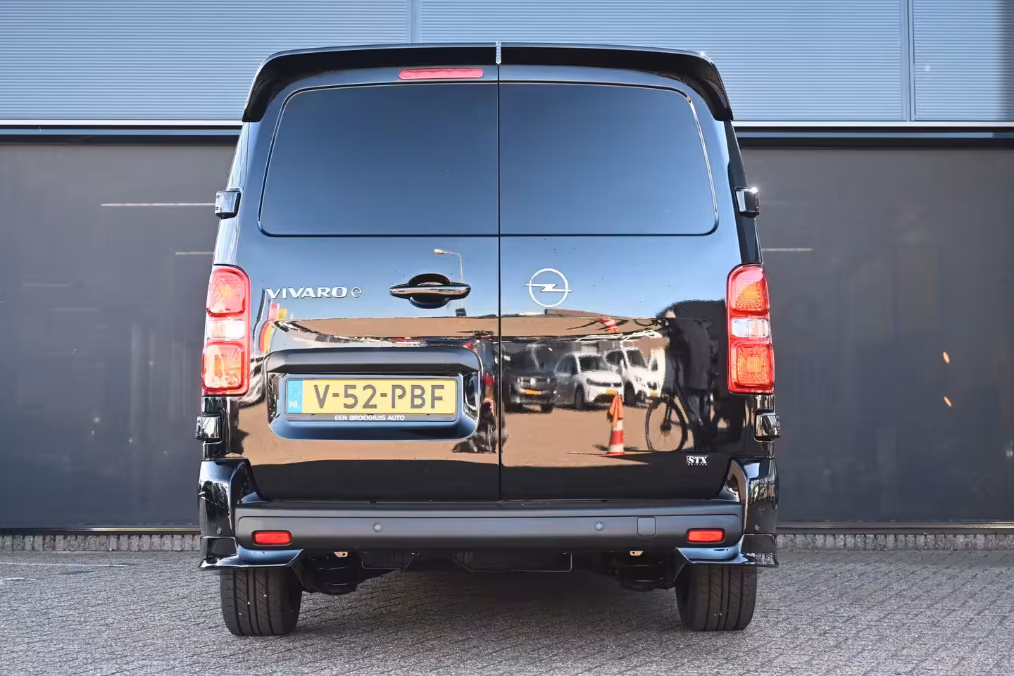 Opel Vivaro Electric L3 75 kWh STX DEMO-DEAL 8 Jaar Garantie | Vol-Leder | Betimmering | Full-LED | Achteruitri
