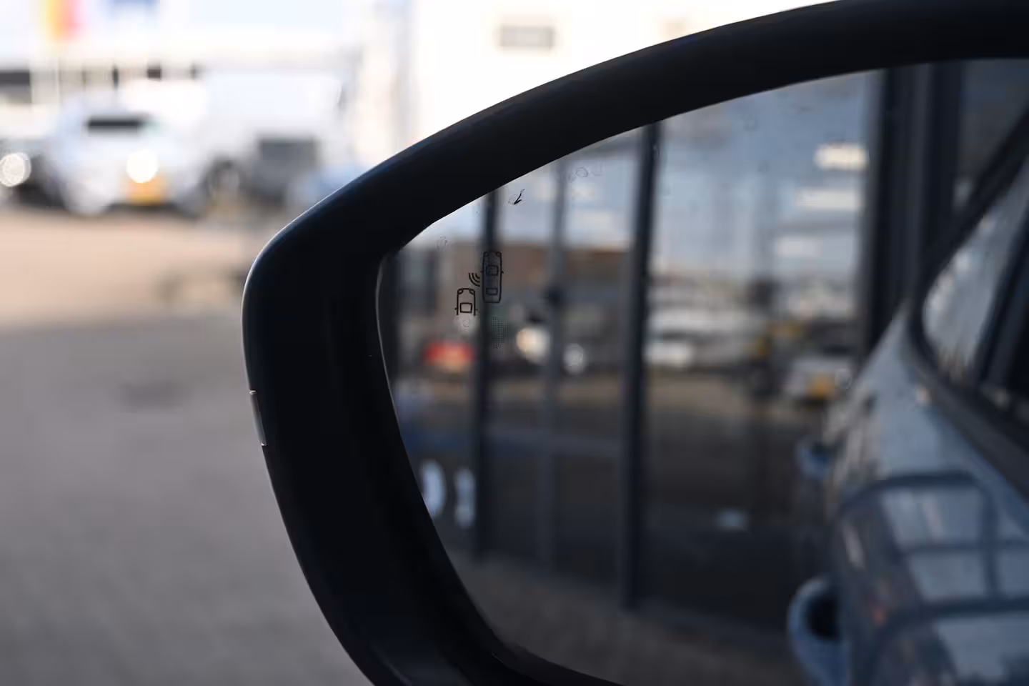 Opel Mokka-e GSE 54 kWh 280pk DEMO-DEAL | SABELT-Seats | Torsen Sper differentieel | Adaptive Cruise |