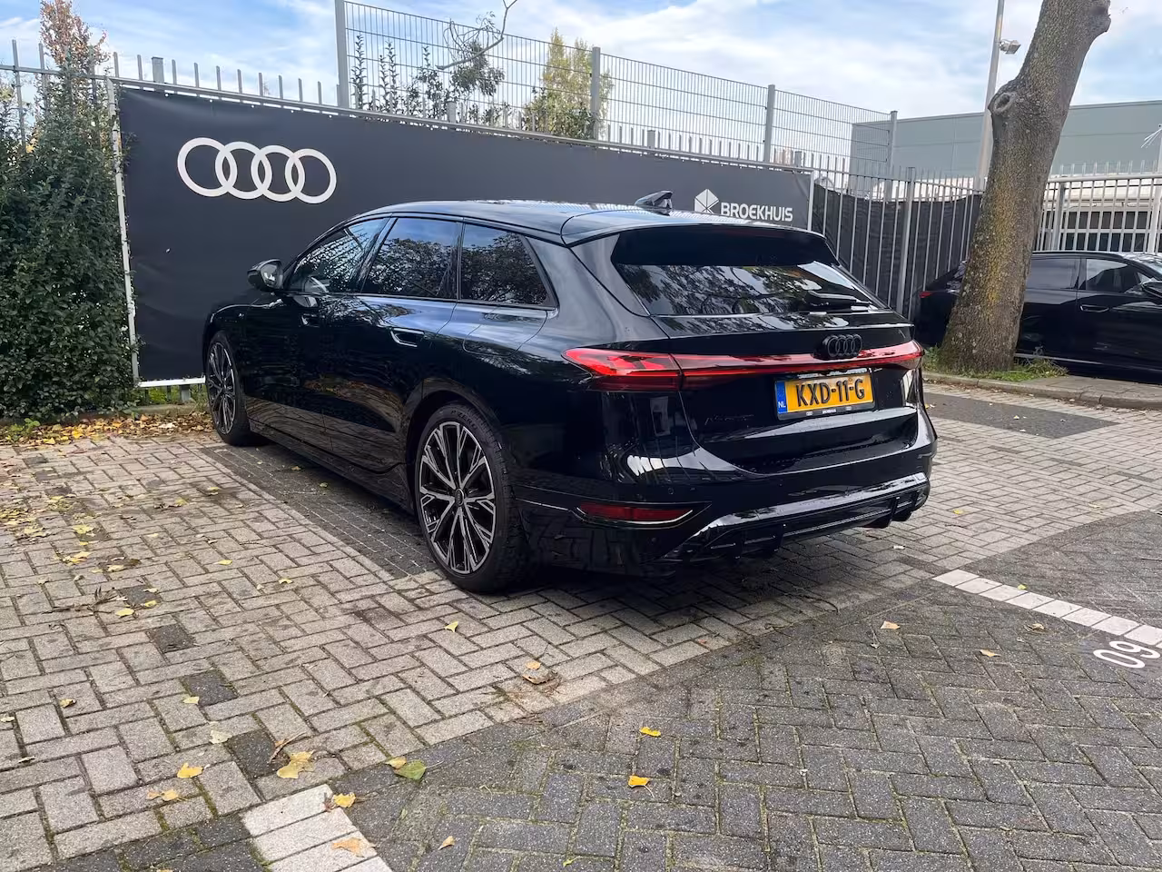 Audi A6 Avant e-tron S edition | Luchtvering | Bang&Olufsen | Trekhaak | 21 inch velgen | Leder/dinamic bekledi