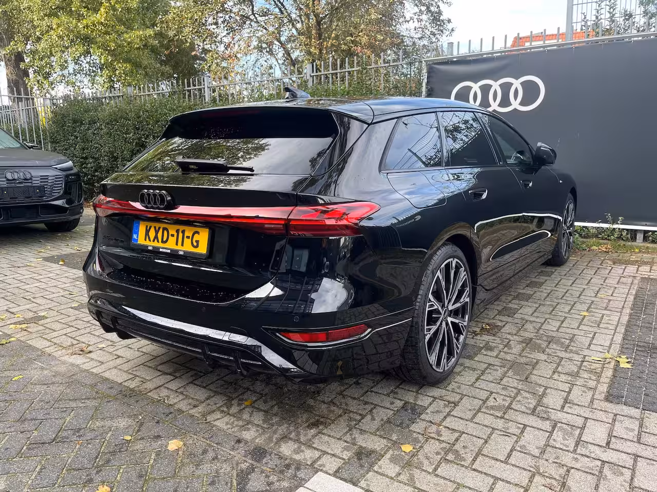 Audi A6 Avant e-tron S edition | Luchtvering | Bang&Olufsen | Trekhaak | 21 inch velgen | Leder/dinamic bekledi