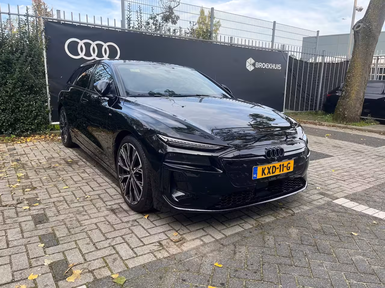 Audi A6 Avant e-tron S edition | Luchtvering | Bang&Olufsen | Trekhaak | 21 inch velgen | Leder/dinamic bekledi