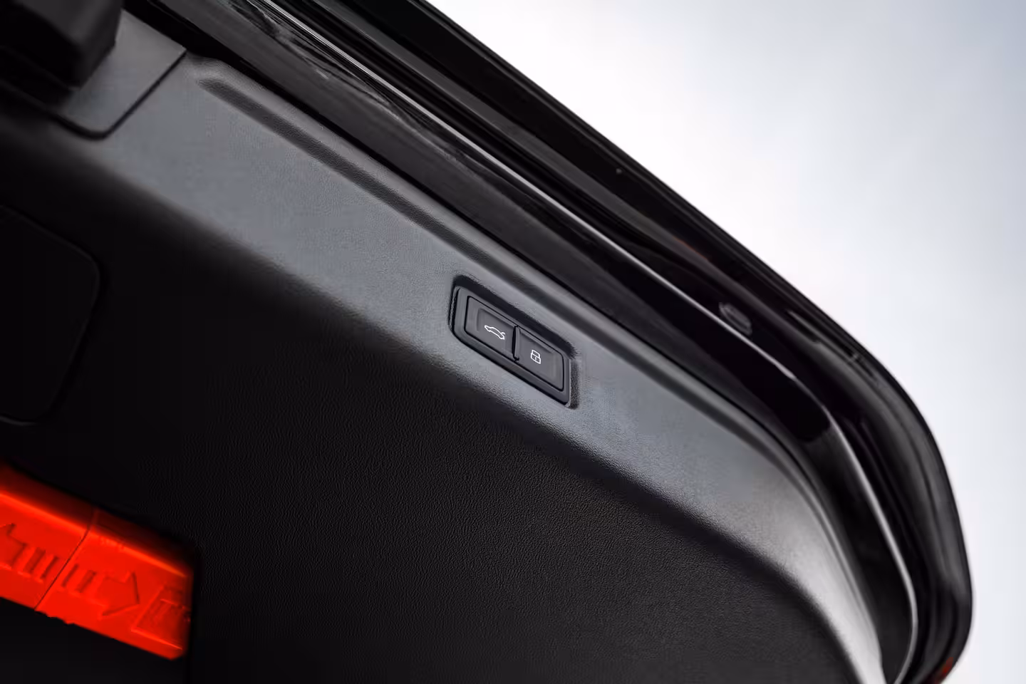 Audi A6 Avant e-tron S edition | Luchtvering | Bang&Olufsen | Trekhaak | 21 inch velgen | Leder/dinamic bekledi