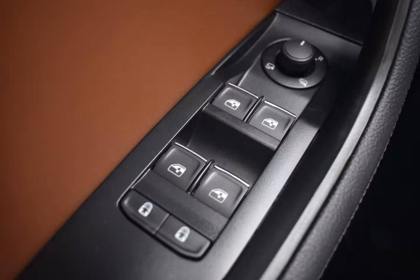Skoda Superb Combi 1.4 204pk L&K iV PHEV | ACC | Volledig lederen stoelen | Elektrisch verstelbare stoelen in