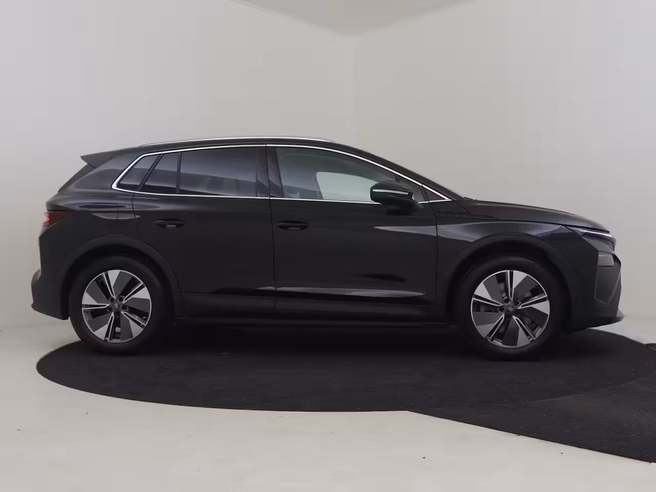 Skoda Elroq Business Edition | Cruise control met speedlimiter | Driving mode select | LED interieurve