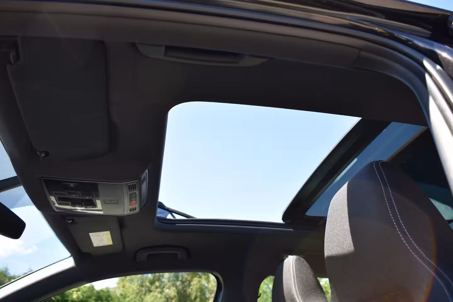 Skoda Karoq 1.5TSi ACT 150PK DSG Sportline Business | Cruise Control | PDC V+A | Stoel- en stuurwielve