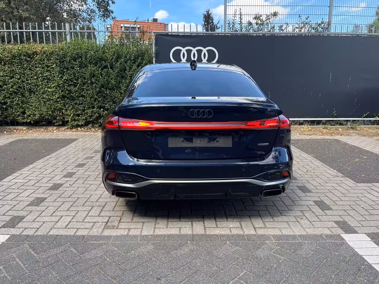 Audi A5 Limousine 2.0 e-hybrid quattro S edition Competition | 367 PK competition | Stoelventilatie | Demper