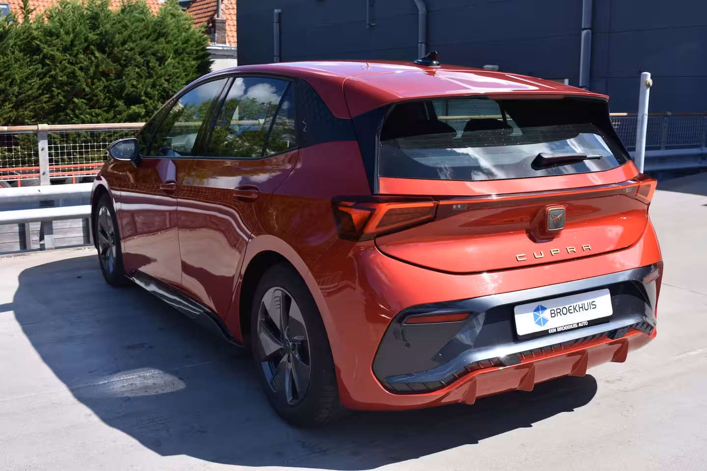 Cupra Born 62kWh Impulse 204PK | Warmtepomp | BeatsAudio | Cargo pakket | Verwarmbaar stuurwiel