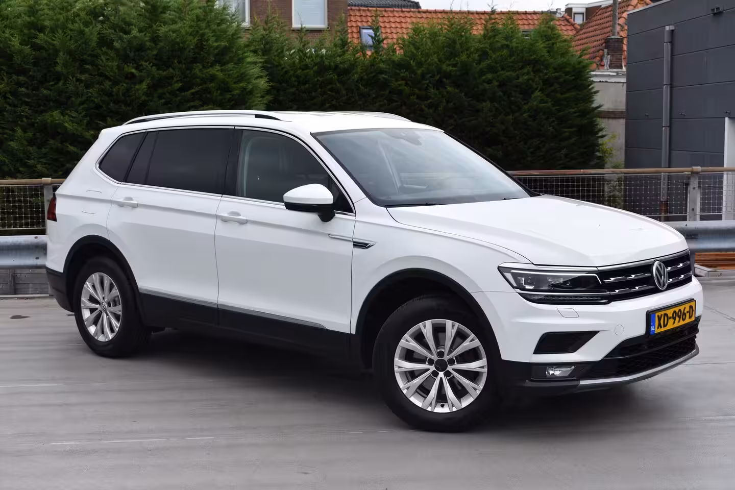 Volkswagen Tiguan Allspace 1.4 TSI 150PK Comfortline | TREKHAAK | STOELVERW. | CAMERA | NAVIGATIE | ADAPT. CRUISE | F