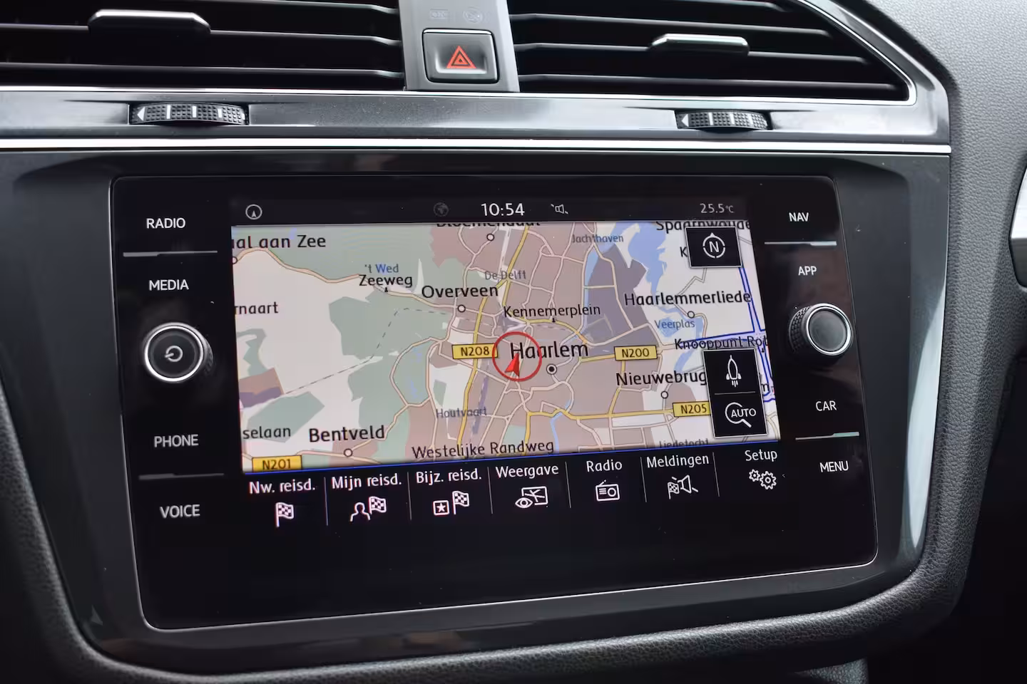 Volkswagen Tiguan Allspace 1.4 TSI 150PK Comfortline | TREKHAAK | STOELVERW. | CAMERA | NAVIGATIE | ADAPT. CRUISE | F