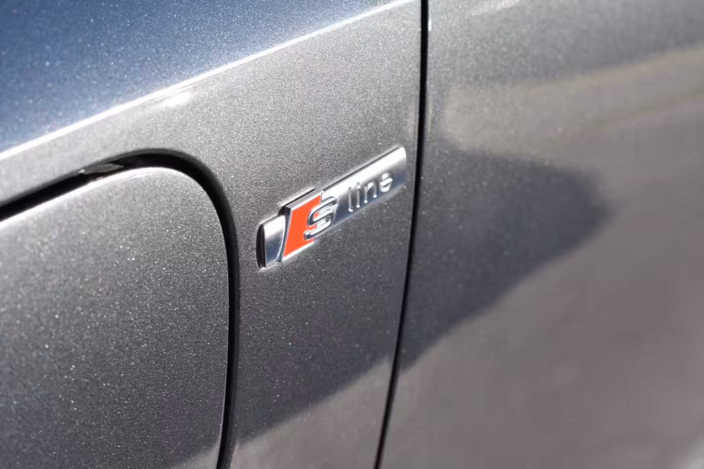 Audi Q3 45 TFSI e S edition | S-Line in- en exterieur | Schuif-kanteldak | Dode hoek detectie | Ba