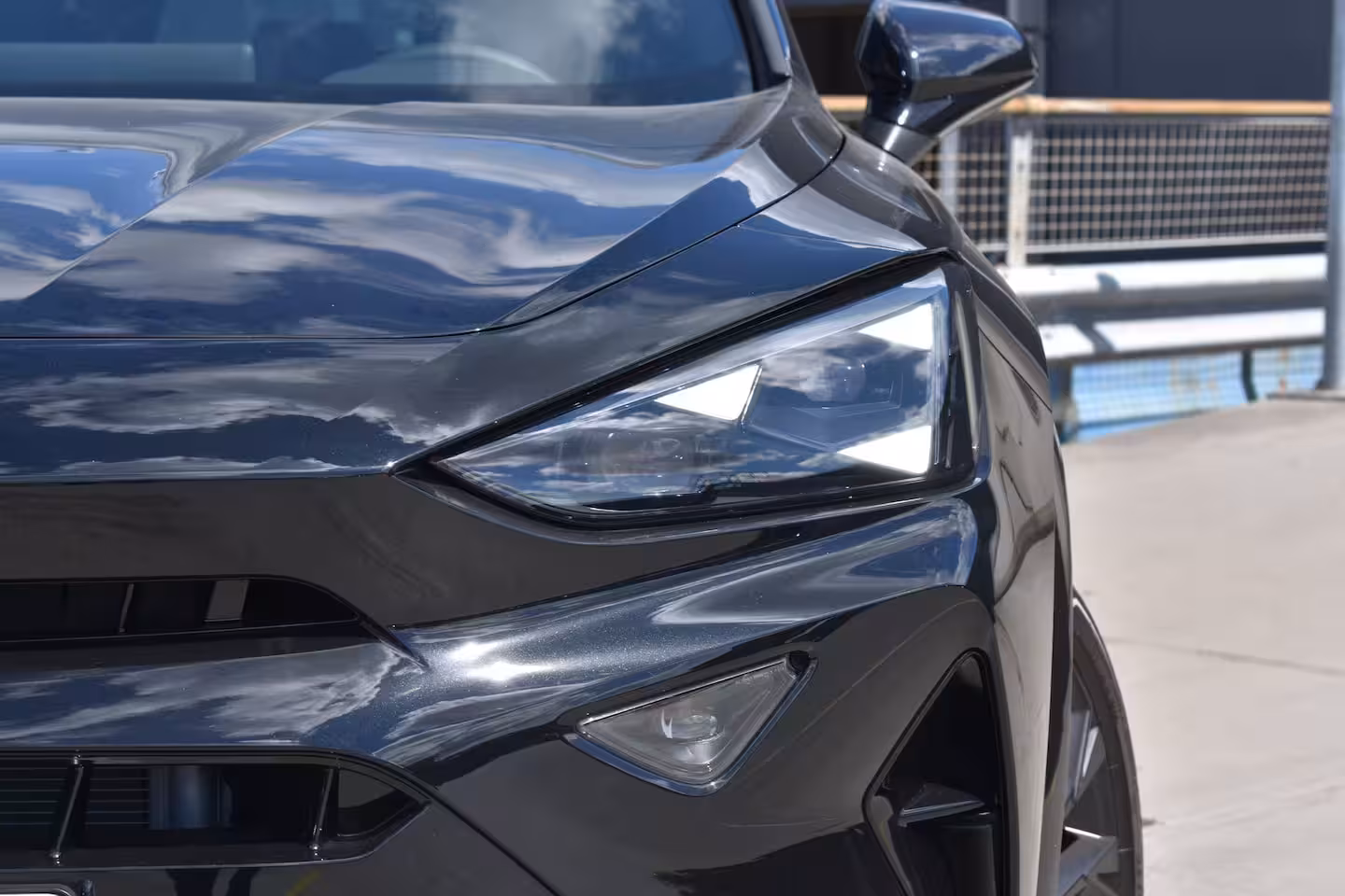 Cupra Formentor 1.5 TSI e-Hybrid 204PK PHEV | Achteruitrijcamera | ACC | Elektrische achterklep | Verwarmd