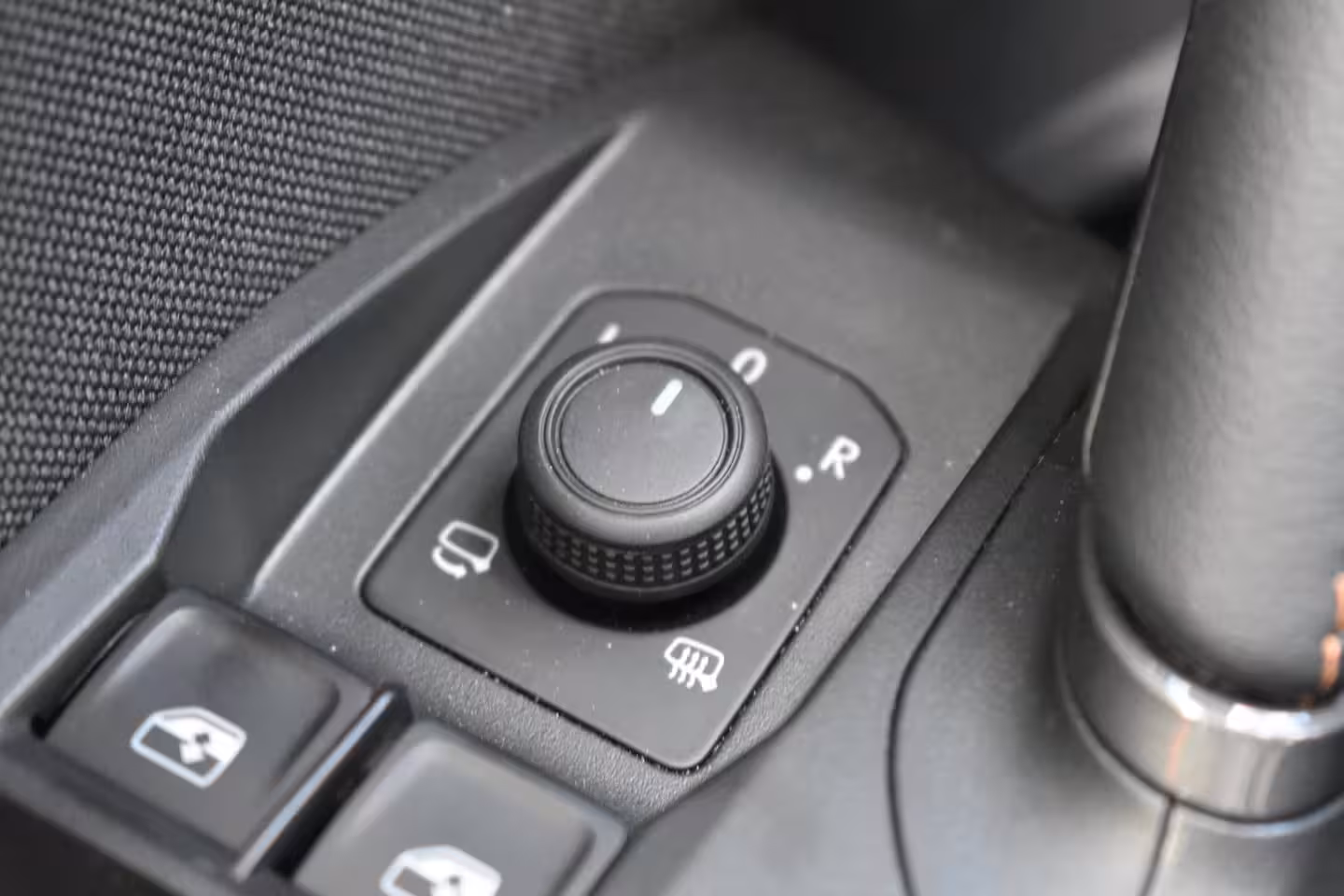 Cupra Formentor 1.5 TSI e-Hybrid 204PK PHEV | Achteruitrijcamera | ACC | Elektrische achterklep | Verwarmd